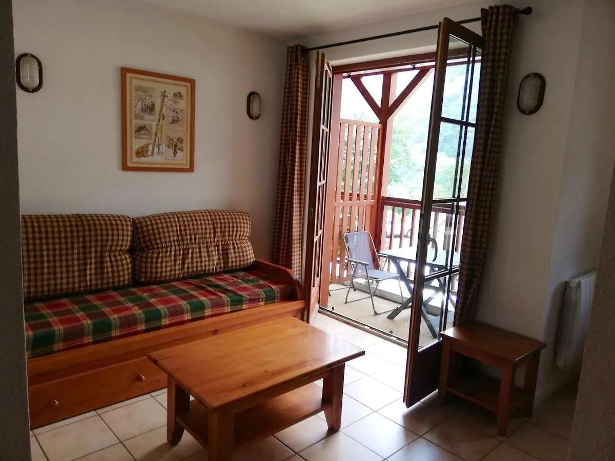 Apartmán Appartement Elegant A Cauterets 48 M² Piscine Partagee